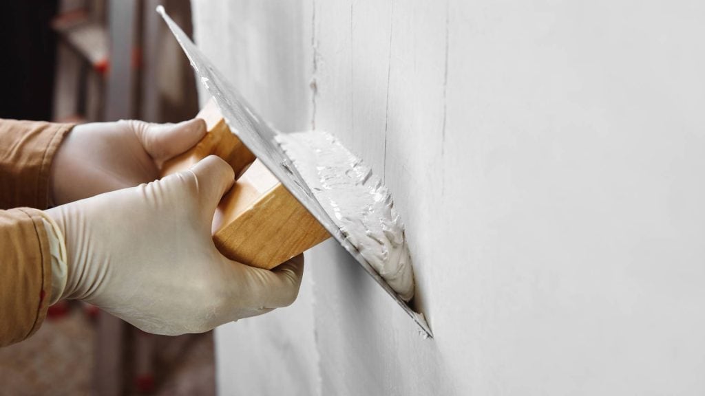 diy vs. professional plaster wall repair