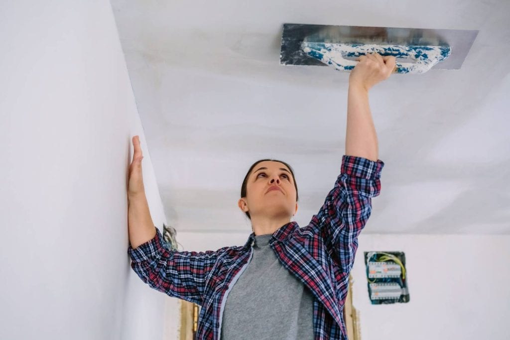 Types Of Plaster: Which Is The Best Plaster For Your Ceiling?